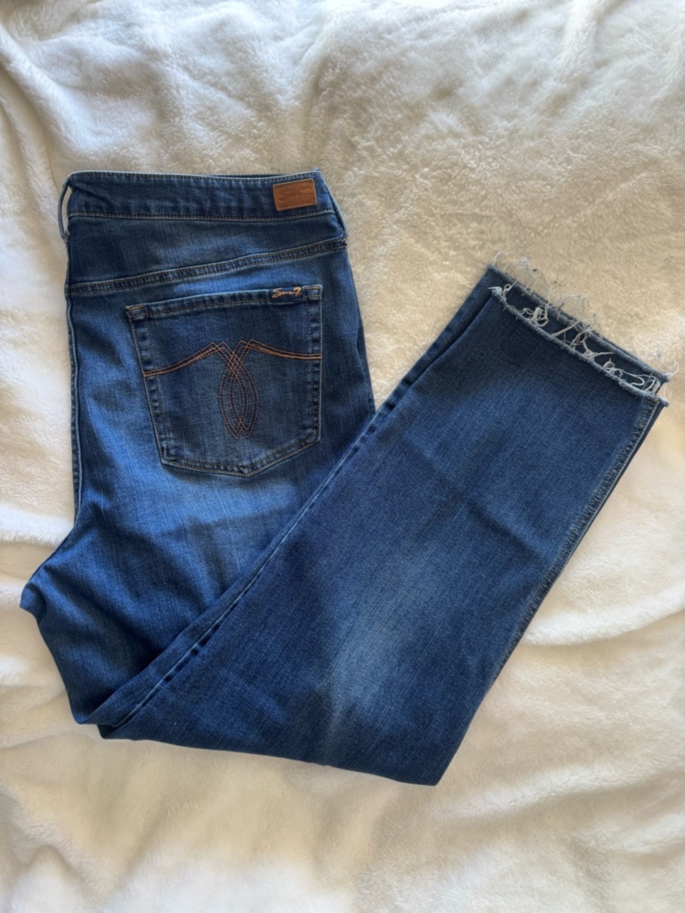 Seven7 Raw Hem Cropped Jeans in Dark Blue